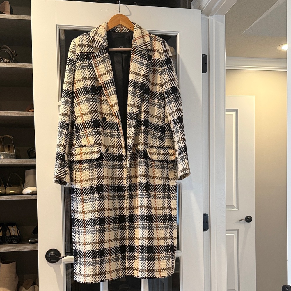 River Island Black and Cream Plaid Fall Trench Coat